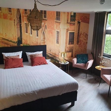 Boutique Hotel De Valk Valkenswaard Bagian luar foto